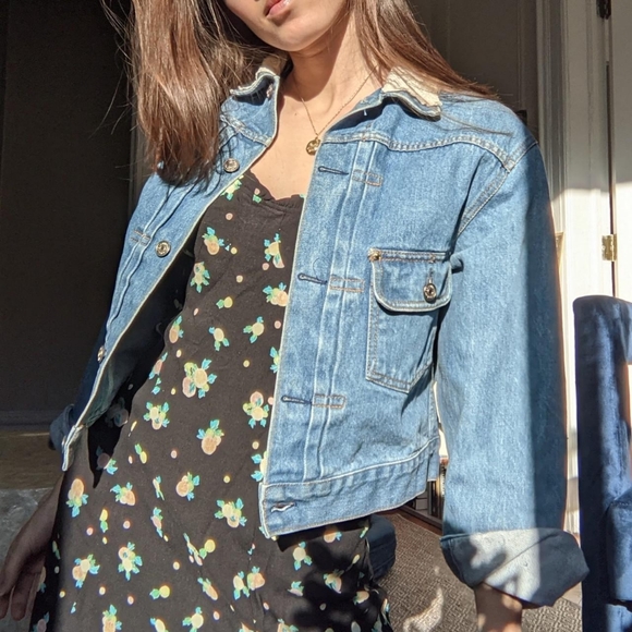 Vintage Ralph Lauren sky blue denim jacket with white eyelet collar